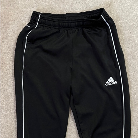 Adidas boy pants - Picture 2 of 9